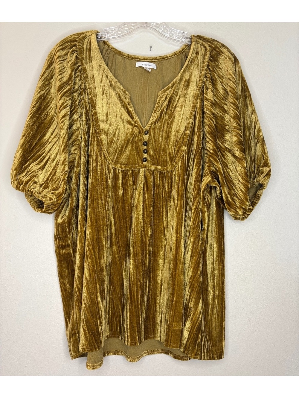 Maurices Gold Velvet Puff Sleeve Blouse XL